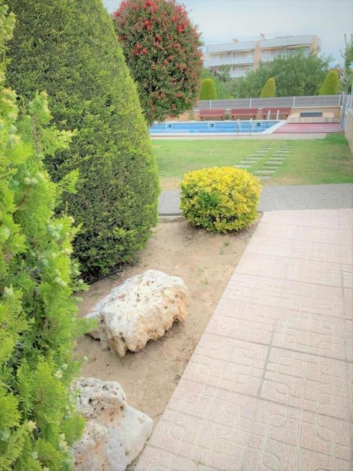 Appartement Penthouse With 95m2 Solarium, Pool And Seaview Thehavenescape Coma-ruga
