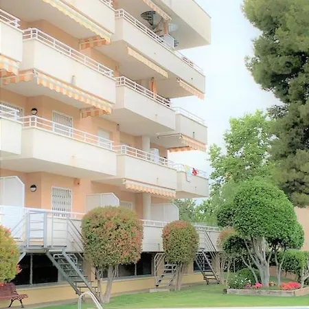 Penthouse With 95M2 Solarium, Pool And Seaview Thehavenescape Apartamento Coma-ruga Exterior foto