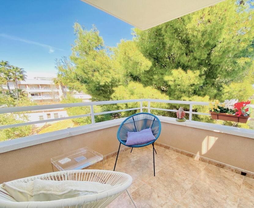 Penthouse With 95m2 Solarium, Pool And Seaview Thehavenescape Apartment Coma-ruga